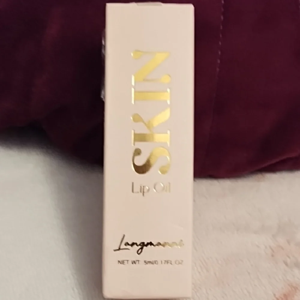 Skin Lip Oil - Berry 🫐 Involved NWT